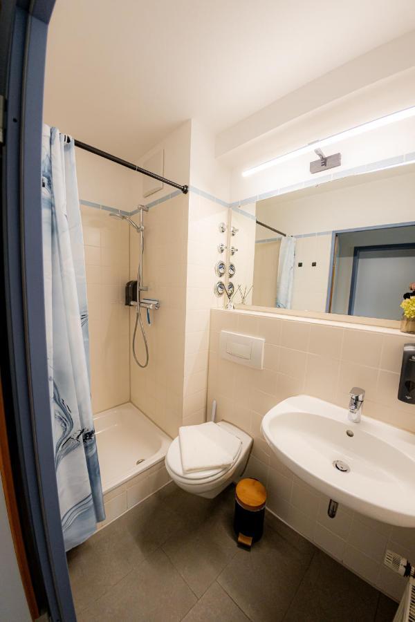 Come4Stay Passau - Wohnung Guby - 2 Zimmer I Bis Zu 4 Gaeste Exterior photo